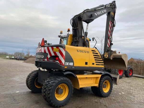 Volvo EW140B Mobile Excavator
