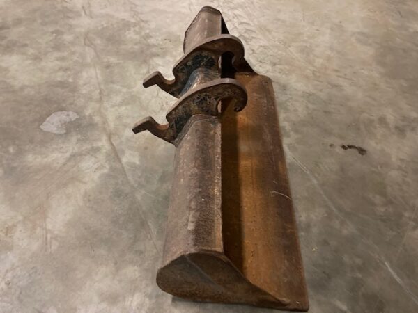 CW05 BREDE BAK 100CM