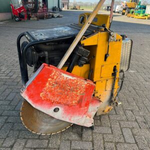Ferăstrău Weber pentru beton