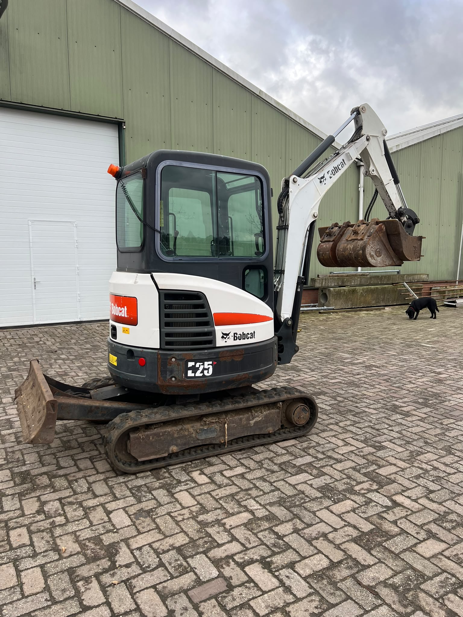 compact excavator model - imagine 4